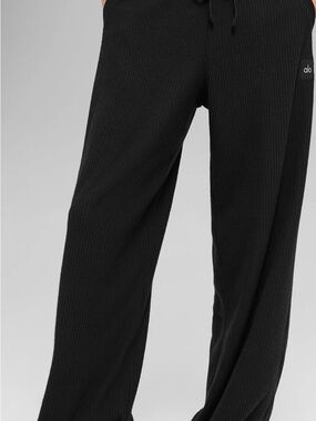 ALO Muse Wide Leg Pants